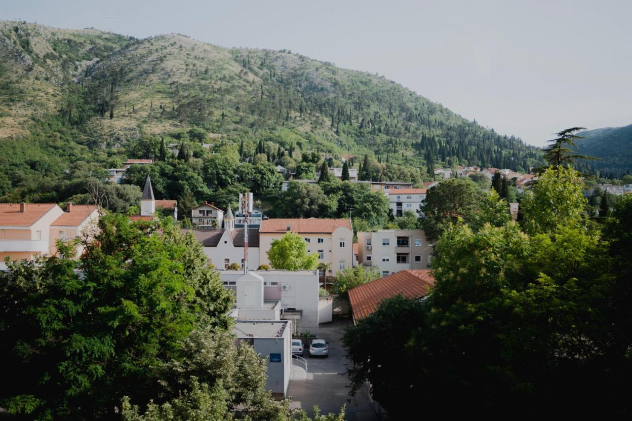 Riverland - Lovely Apartment Mostar Extérieur photo